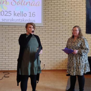 Anni Kantonen ja Anu Kemppi juontaa